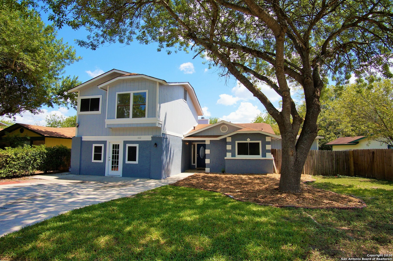 Property Photo:  662 Cypresscliff Dr  TX 78245 