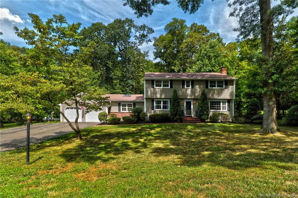Property Photo: 424 Wildwood Drive CT 06477