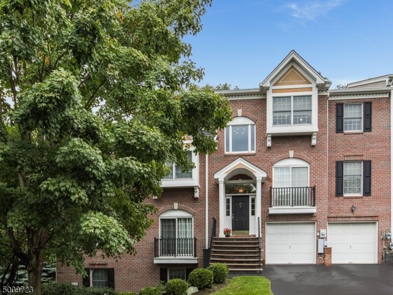 Property Photo: 39 Spring Hill Cir NJ 07470