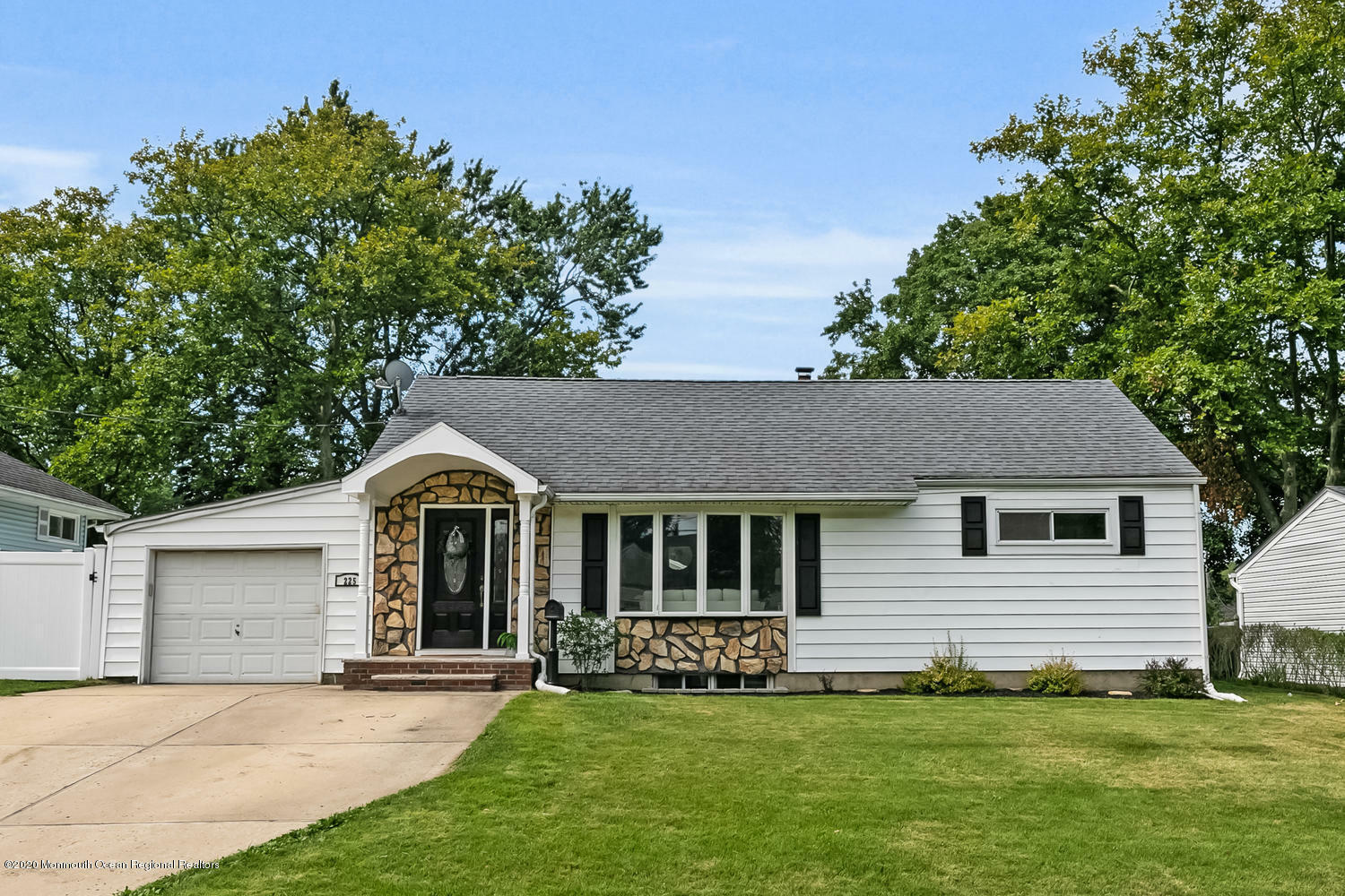 Property Photo:  225 Crestview Drive  NJ 07748 