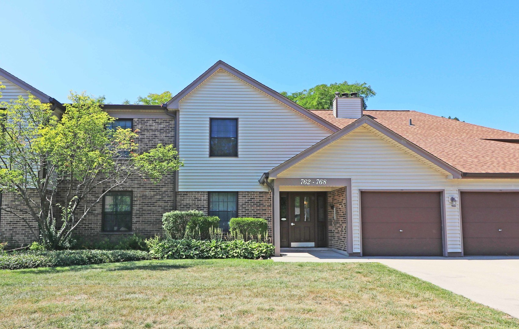 Property Photo: 766 White Pine Road 6B1 IL 60089