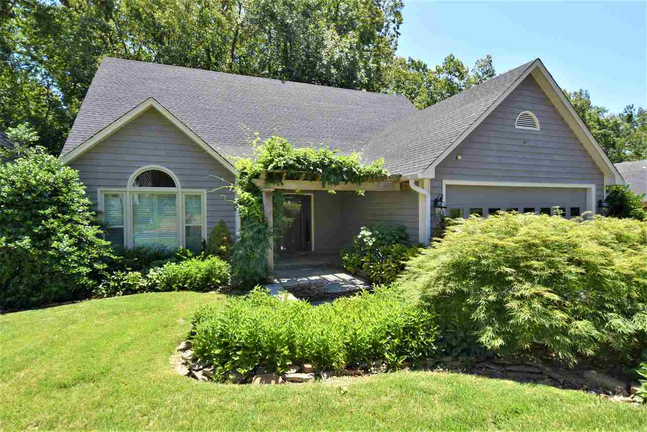 Property Photo:  32 Broadmoor  TN 38305 