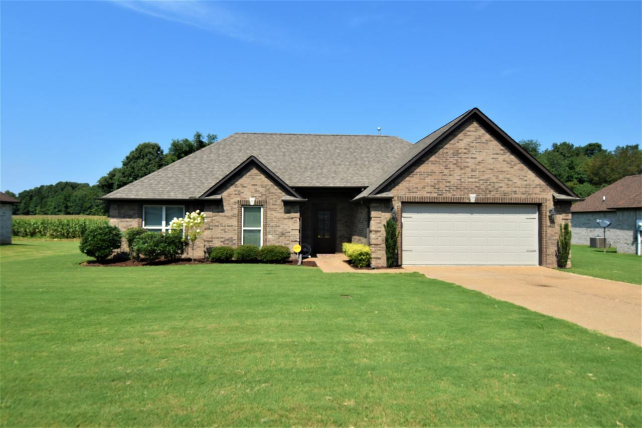 Property Photo:  31 White Birch Drive  TN 38305 