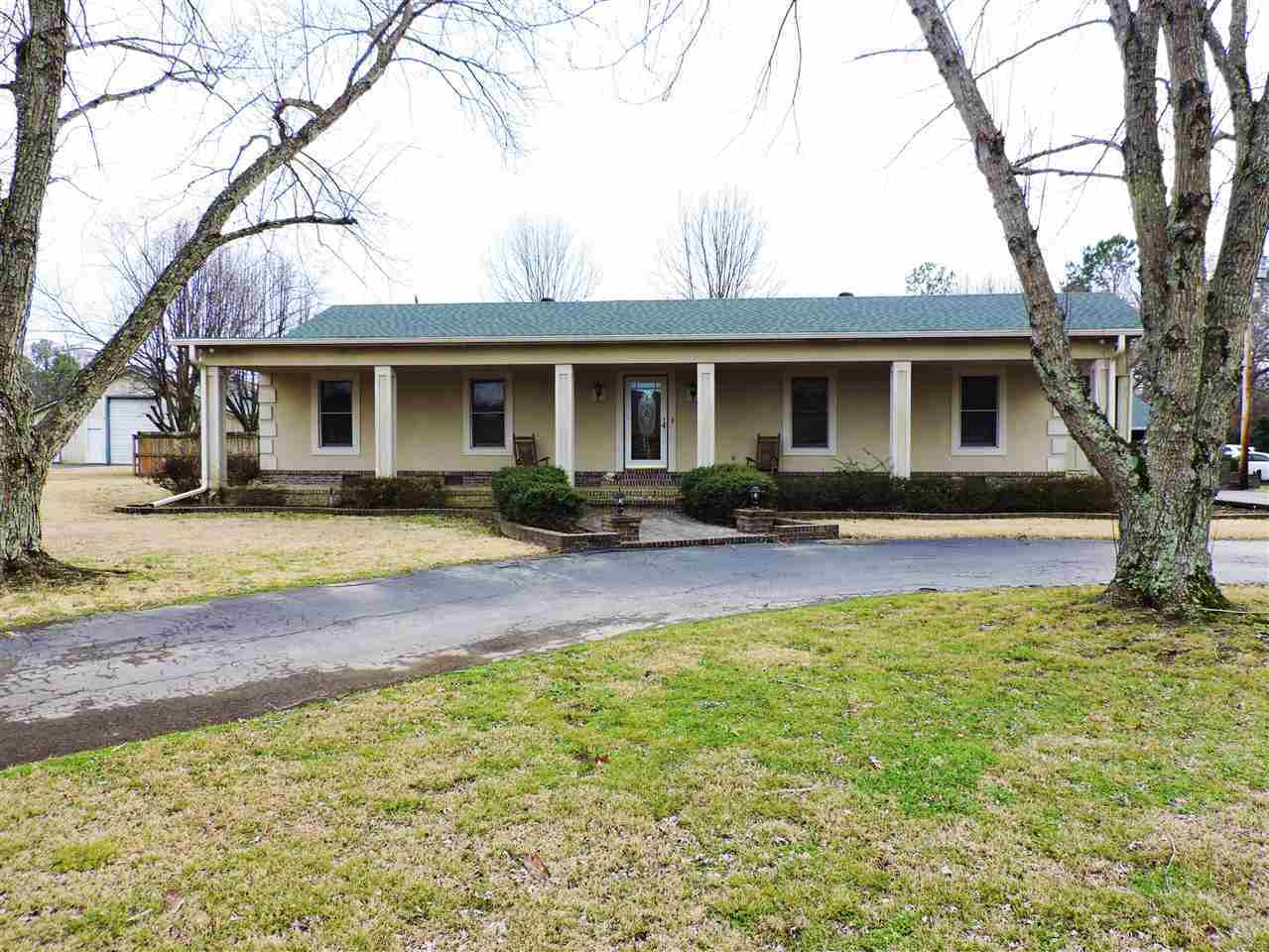 Property Photo:  808 Pipkin Road  TN 38305 