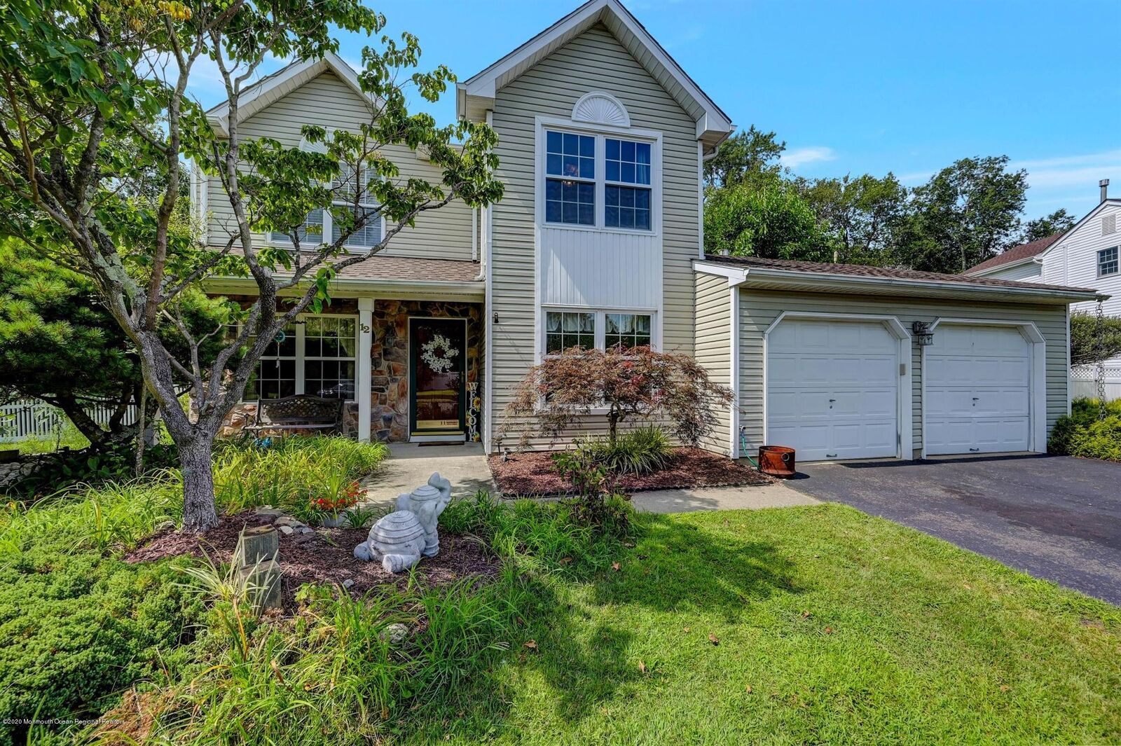 Property Photo:  12 Silverbrook Circle  NJ 07731 