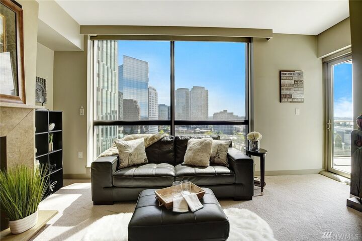 10650 NE 9th Place 1721  Bellevue WA 98004 photo