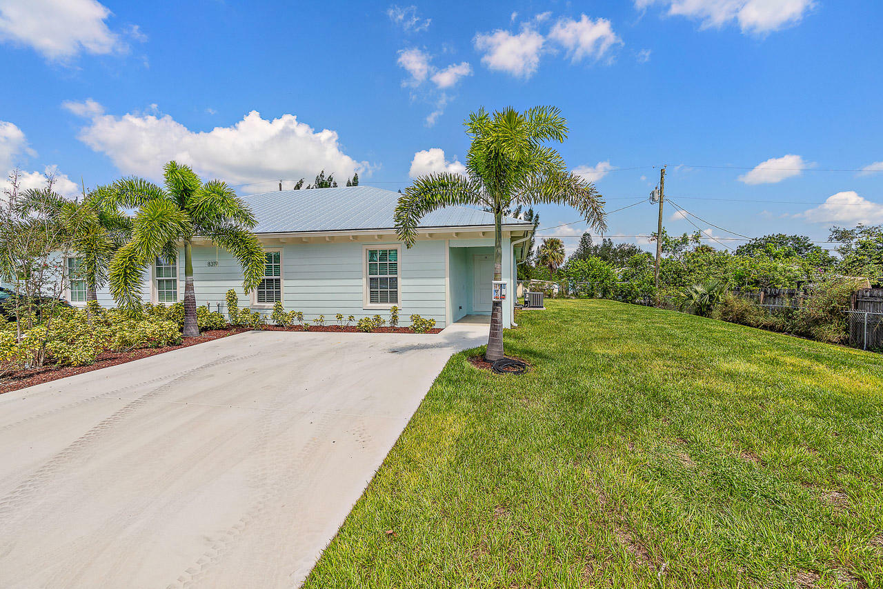 Property Photo:  8319 SE Windham Lane B  FL 33455 