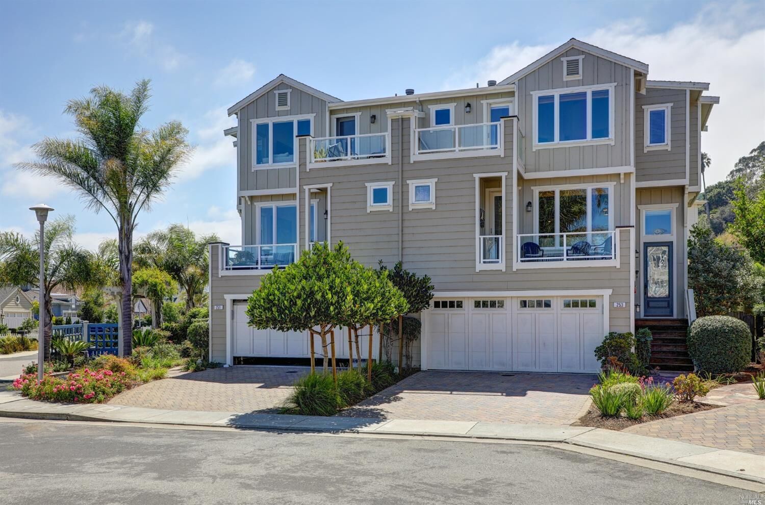 Property Photo:  253 Trinidad Drive  CA 94920 