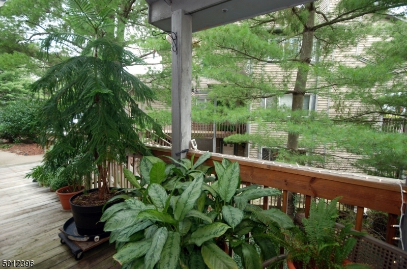 Property Photo:  601 Skyline Dr 601  NJ 07508 