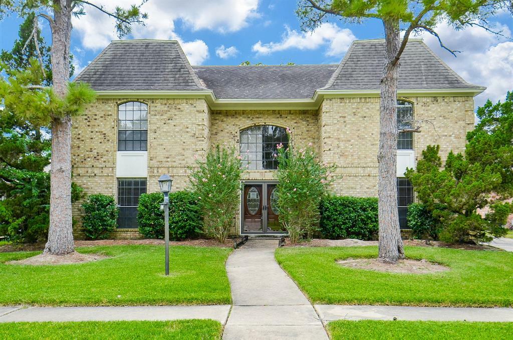 Property Photo:  8718 Chelsworth Drive  TX 77083 