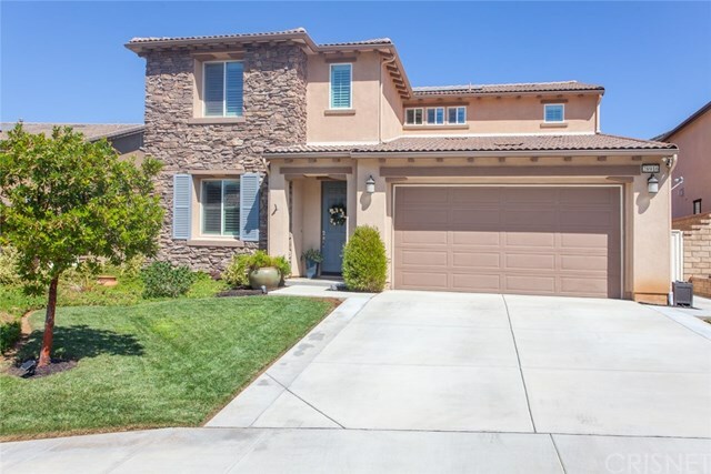 Property Photo:  28916 Silversmith Drive  CA 91354 