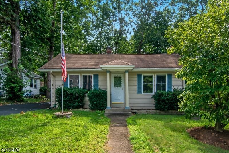 Property Photo: 27 Voorhis Pl NJ 07456