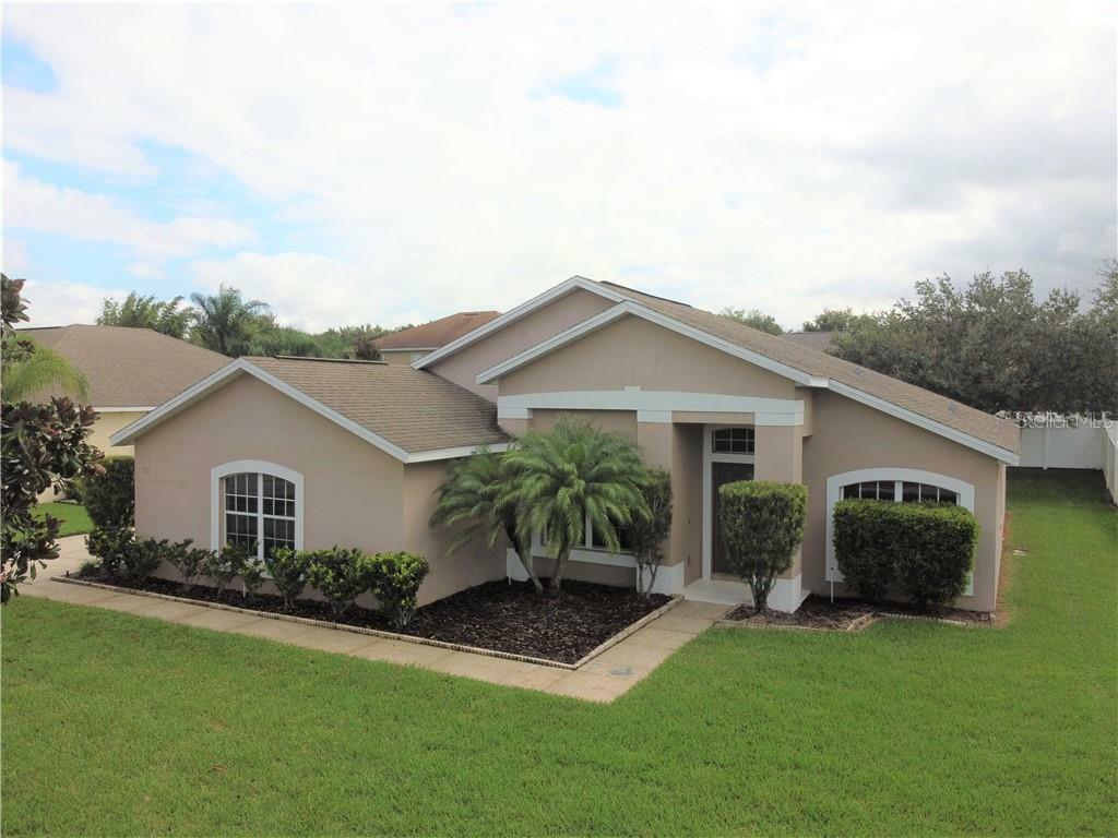 Property Photo:  1225 Hunterman Lane  FL 34787 