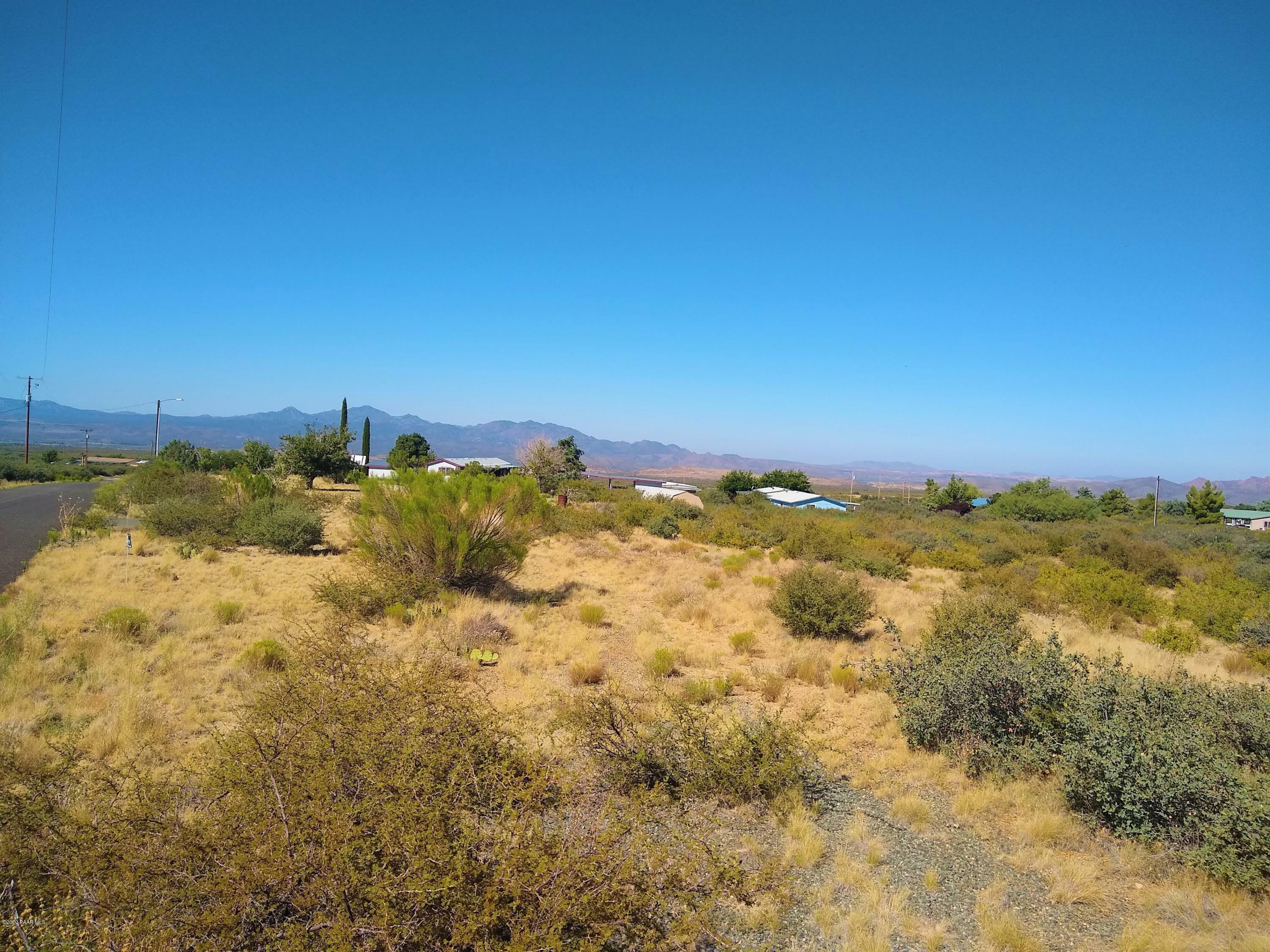 Property Photo:  8260 W Carnaby Lane  AZ 86332 