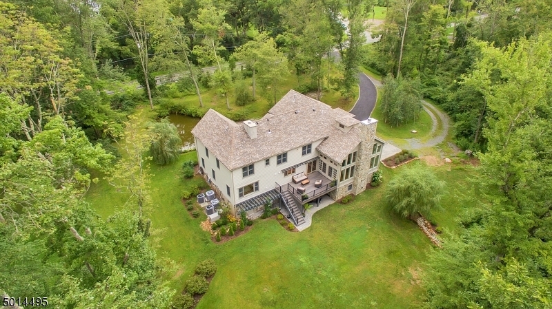 Property Photo: 520 Spring Valley Rd NJ 07976