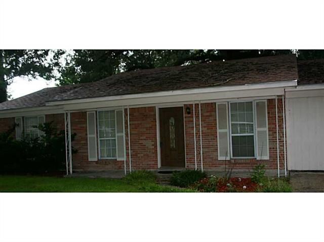 Property Photo: 1352 Westlawn Street LA 70460