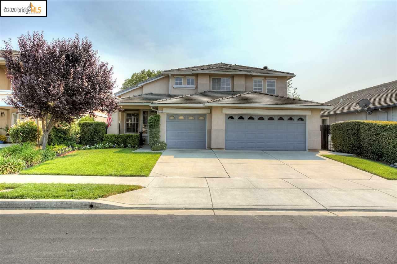 1232 Comice Parkway  Brentwood CA 94513-0000 photo