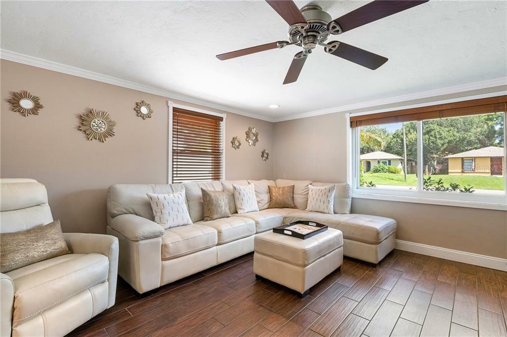 Property Photo:  2342 Eugene Street  FL 34231 