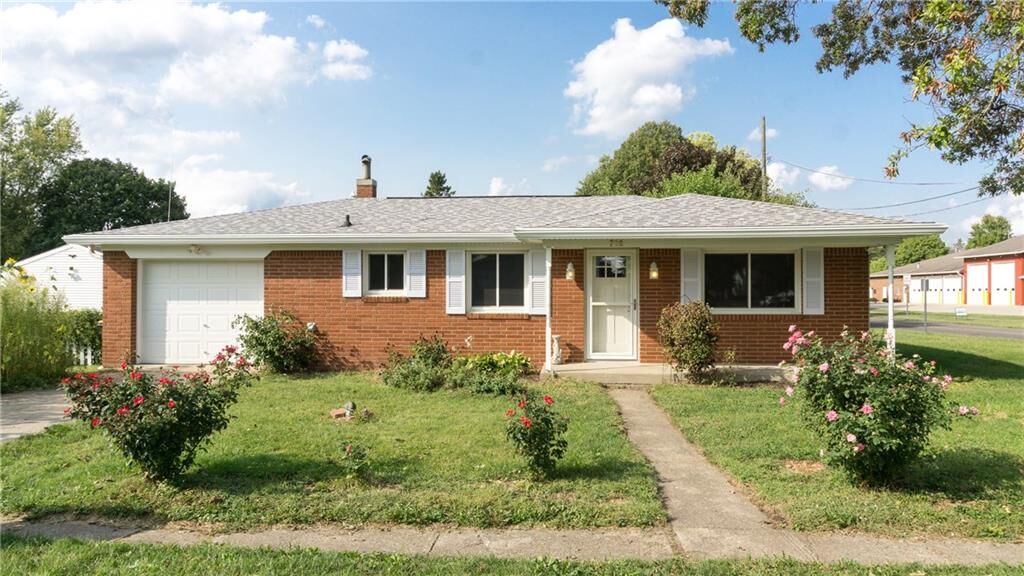 Property Photo:  728 Main Street  IN 47941 
