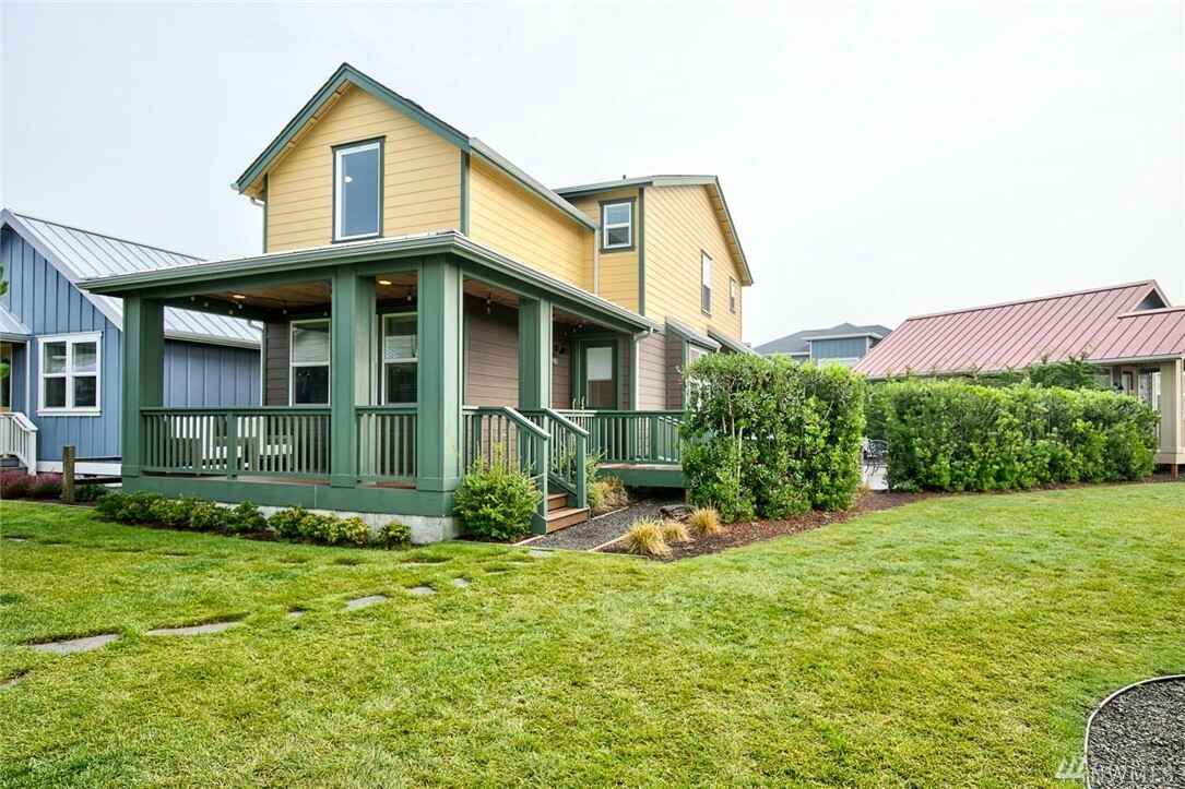 Property Photo:  405 Salmonberry Lane SW  WA 98569 