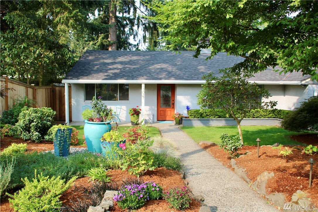 Property Photo:  13027 4th Ave NW  WA 98177 