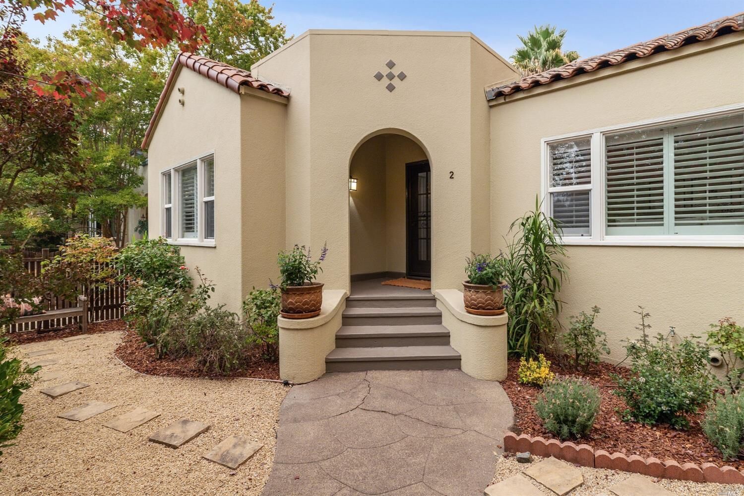 Property Photo: 2 Eye Street CA 94901