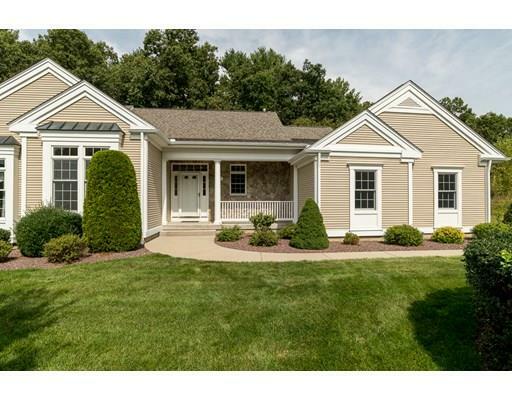 Property Photo: 8 Aspen Dr 8 MA 01095