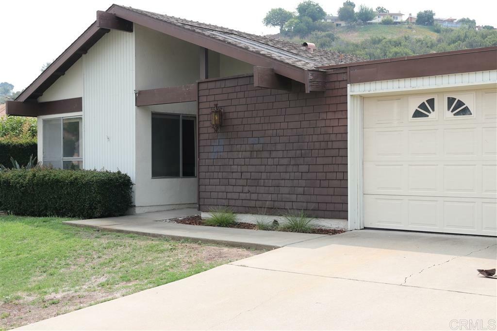 Property Photo: 5537 Red River Drive CA 92120