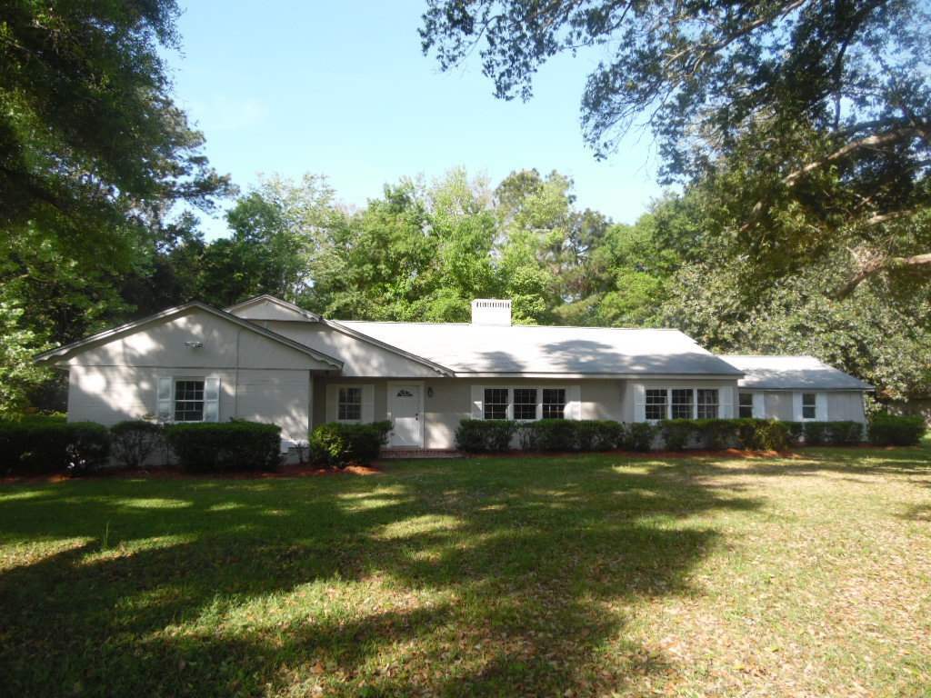 Property Photo:  6061 Ben Bostic Road  FL 32351 