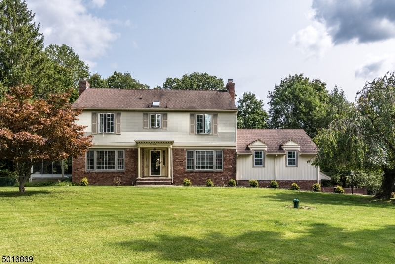Property Photo: 26 Skyline Dr NJ 07458