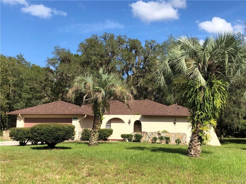 Property Photo:  1746 W Ivorywood Drive  FL 34465 