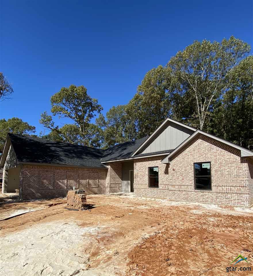 Property Photo:  18365 Timber Oaks Dr  TX 75771 