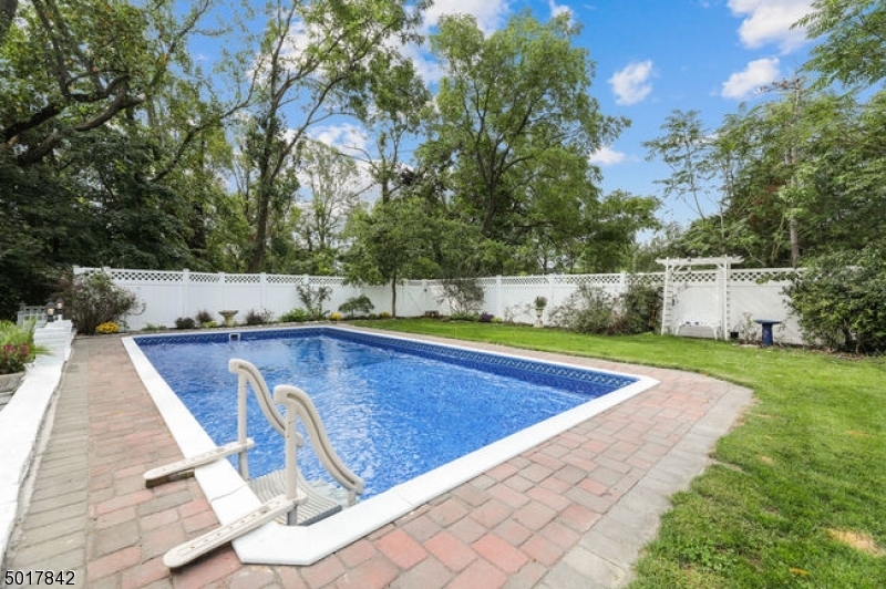 Property Photo:  22 Highland Dr  NJ 07039 