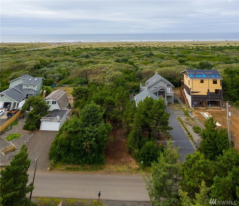 Property Photo:  143 Sand Dune Ave NW  WA 98569 