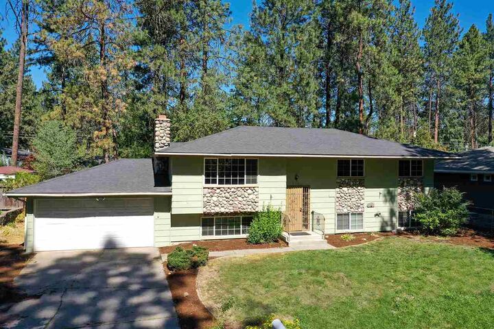5927 N Royal Dr  Spokane WA 99208-3767 photo