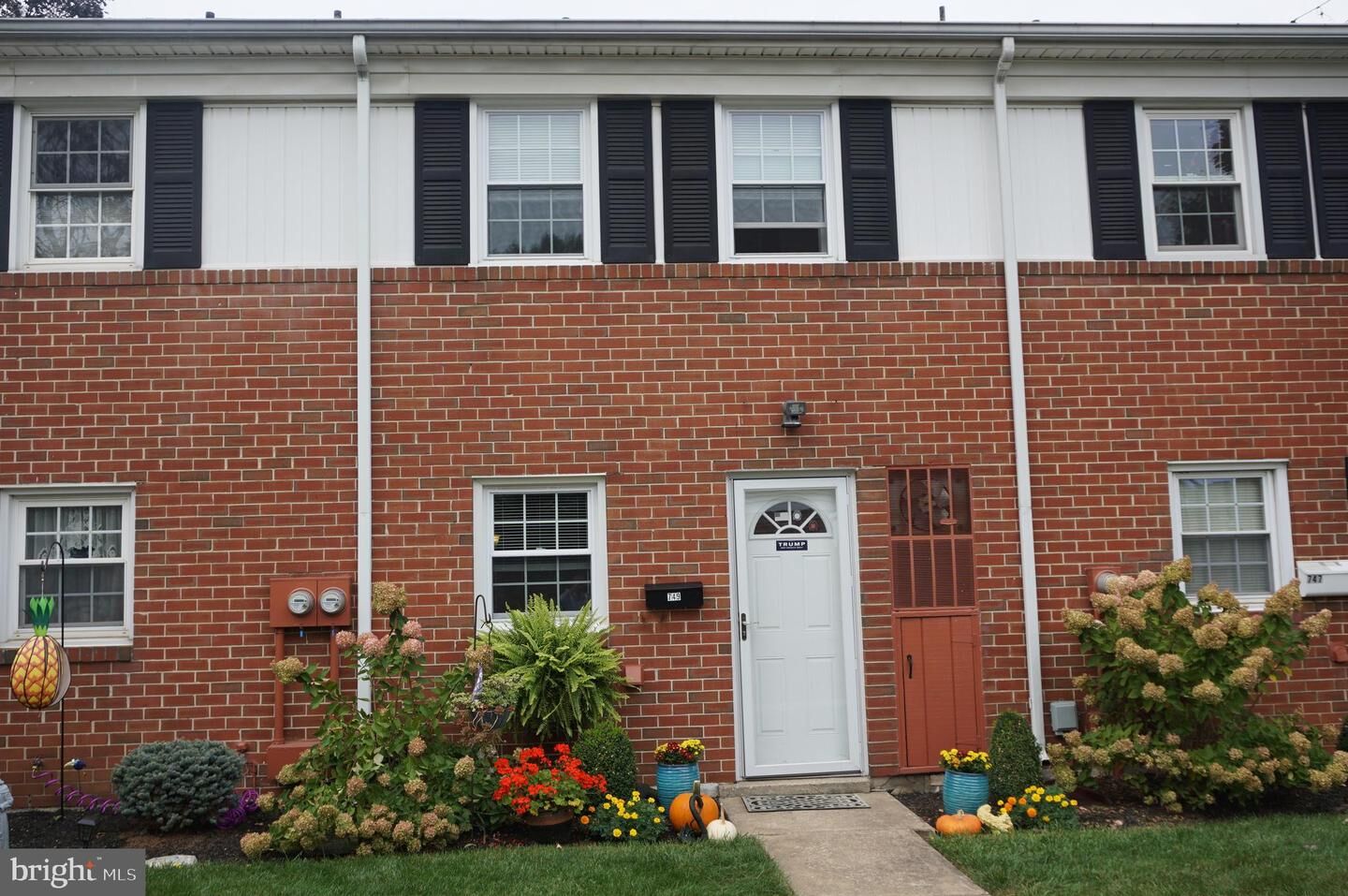 Property Photo: 749 Hardwick Place PA 17404