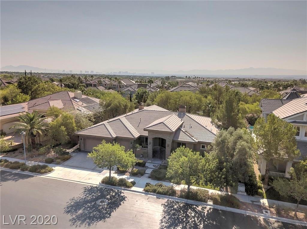 Property Photo: 3020 American River Lane NV 89135