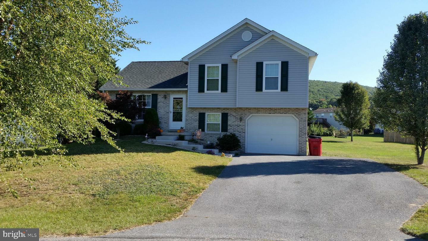 Property Photo:  1144 Mountain Shadow Court  PA 17222 