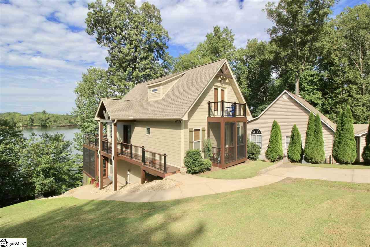 Property Photo:  456 Hillside Drive  SC 29349 