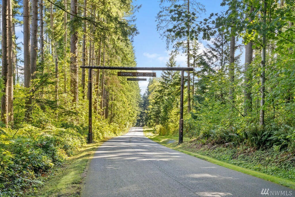 Property Photo:  24218 Crystal Lake Rd  WA 98077 