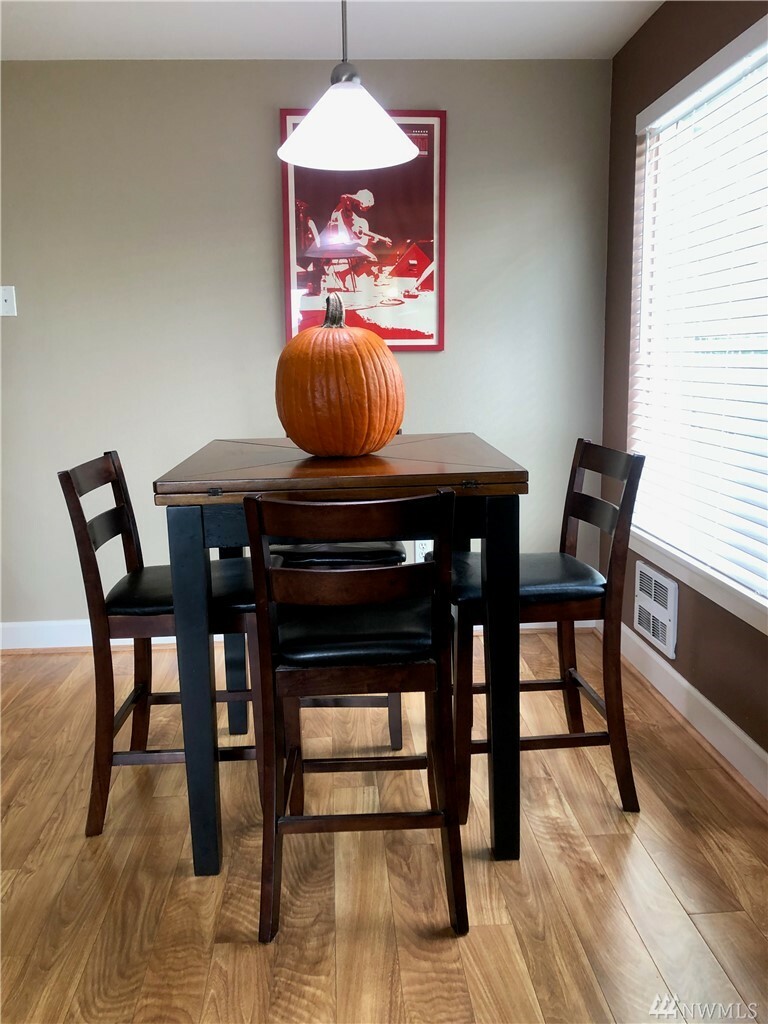 Property Photo: 8021 234th St SW 219 WA 98026