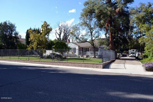 Property Photo:  3459 Township Avenue  CA 93063 