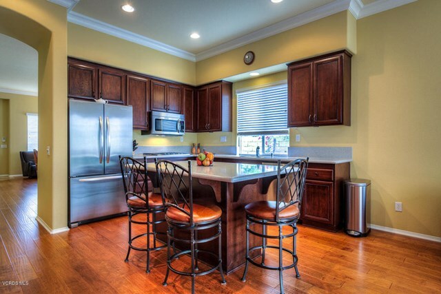 Property Photo:  687 Camino De La Luna  CA 91320 