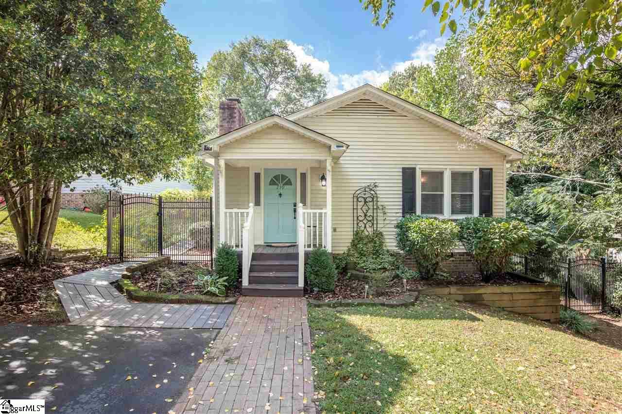 Property Photo:  239 Batesview Drive  SC 29607 