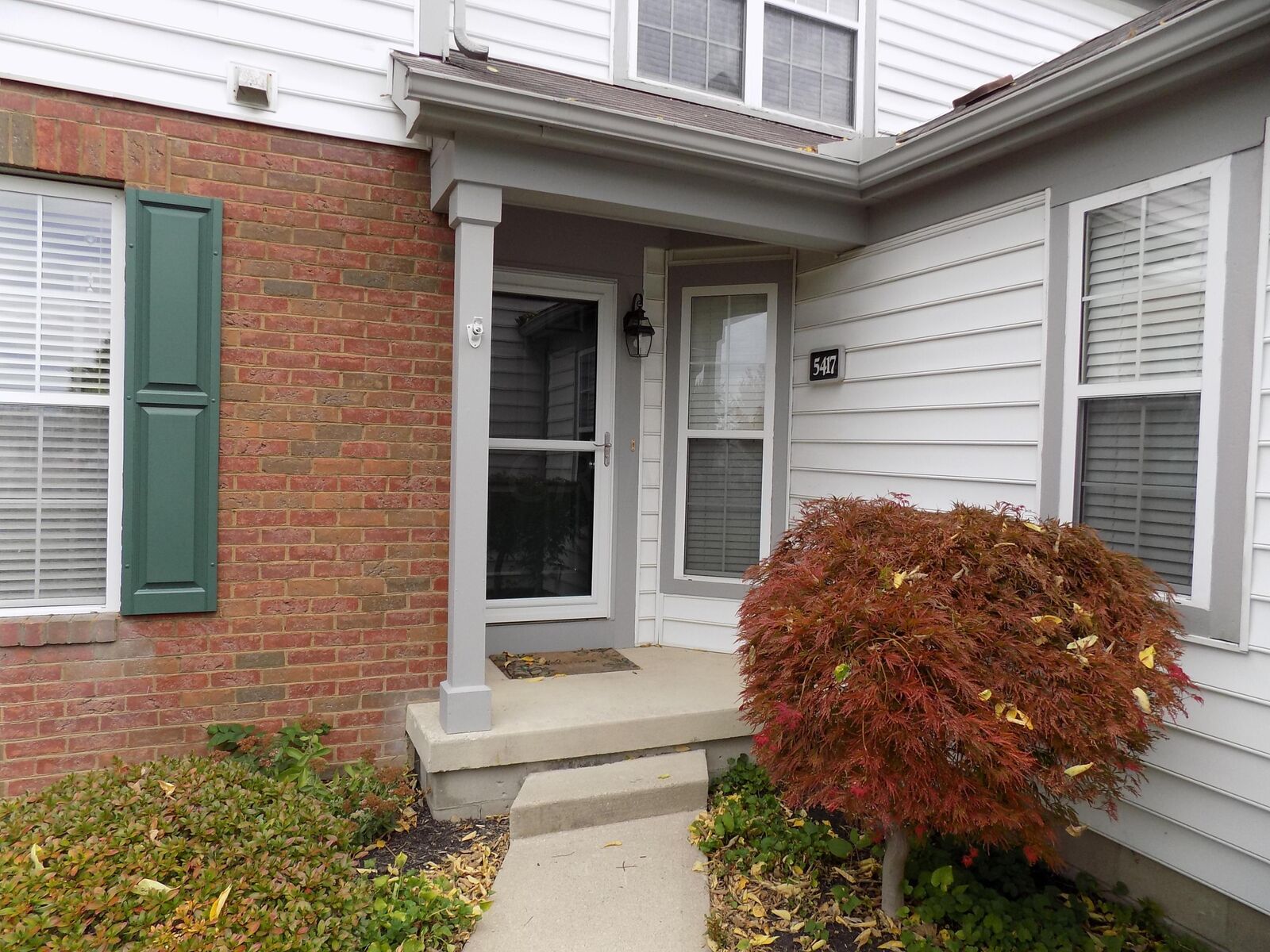 Property Photo:  5417 Victoria Park Court  OH 43235 