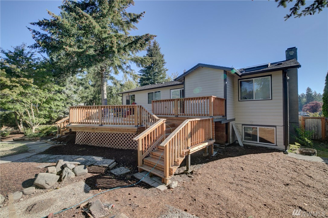 Property Photo:  16001 132nd Place SE  WA 98058 