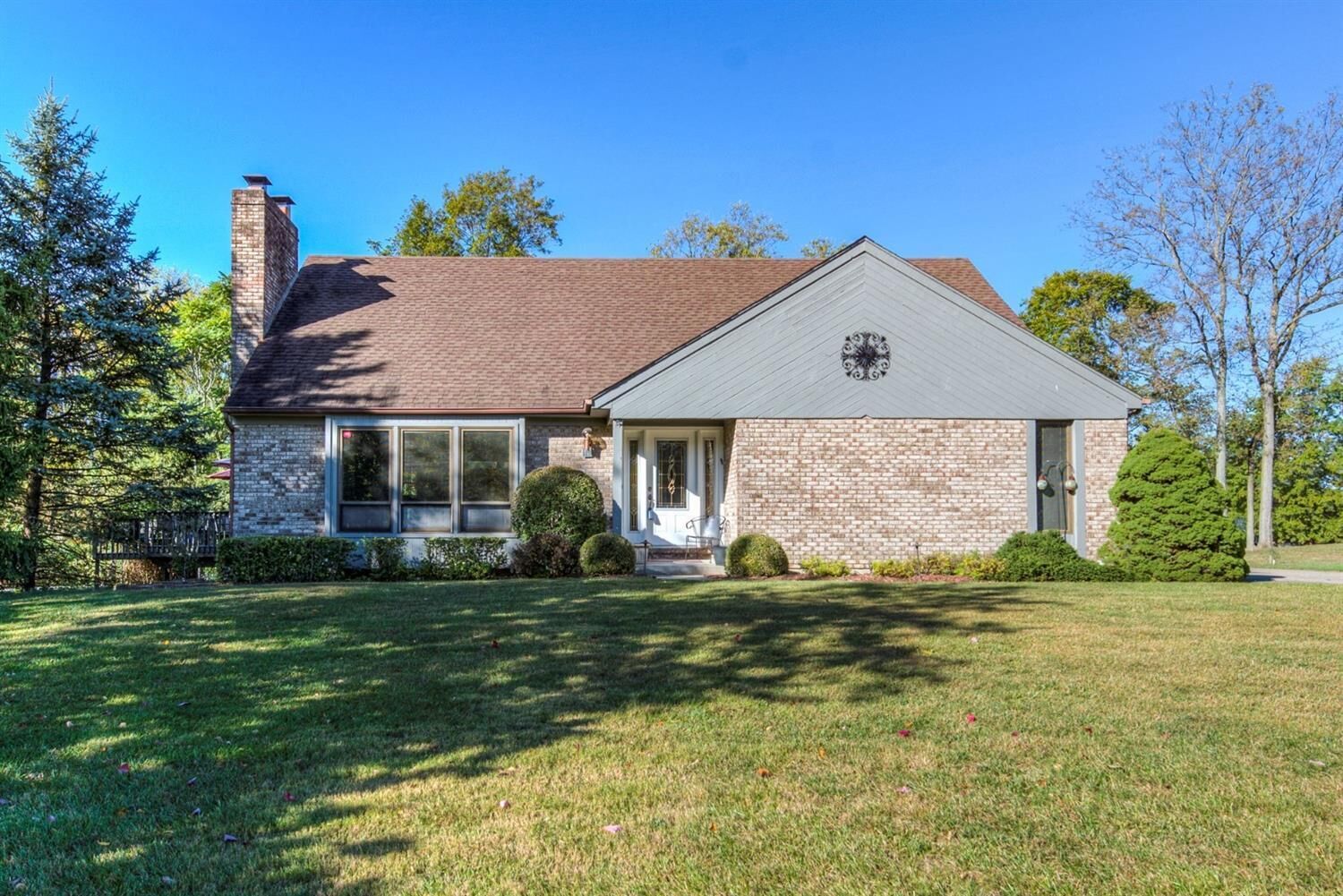Property Photo: 3024 Triplecrown Dr OH 45052