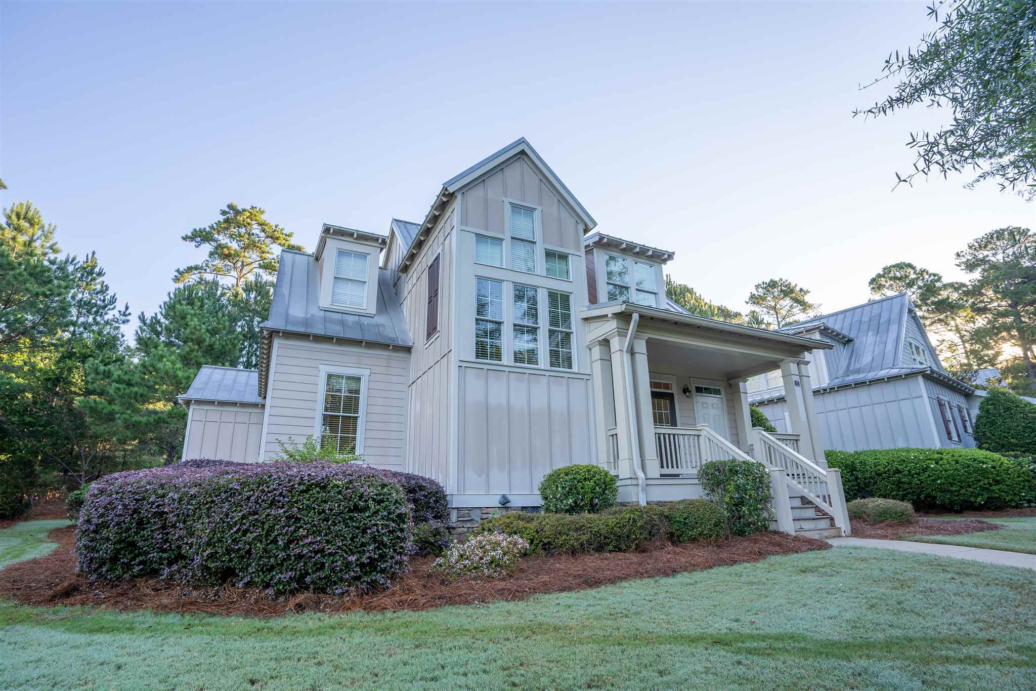 Property Photo: 1020 Portside Court GA 30642