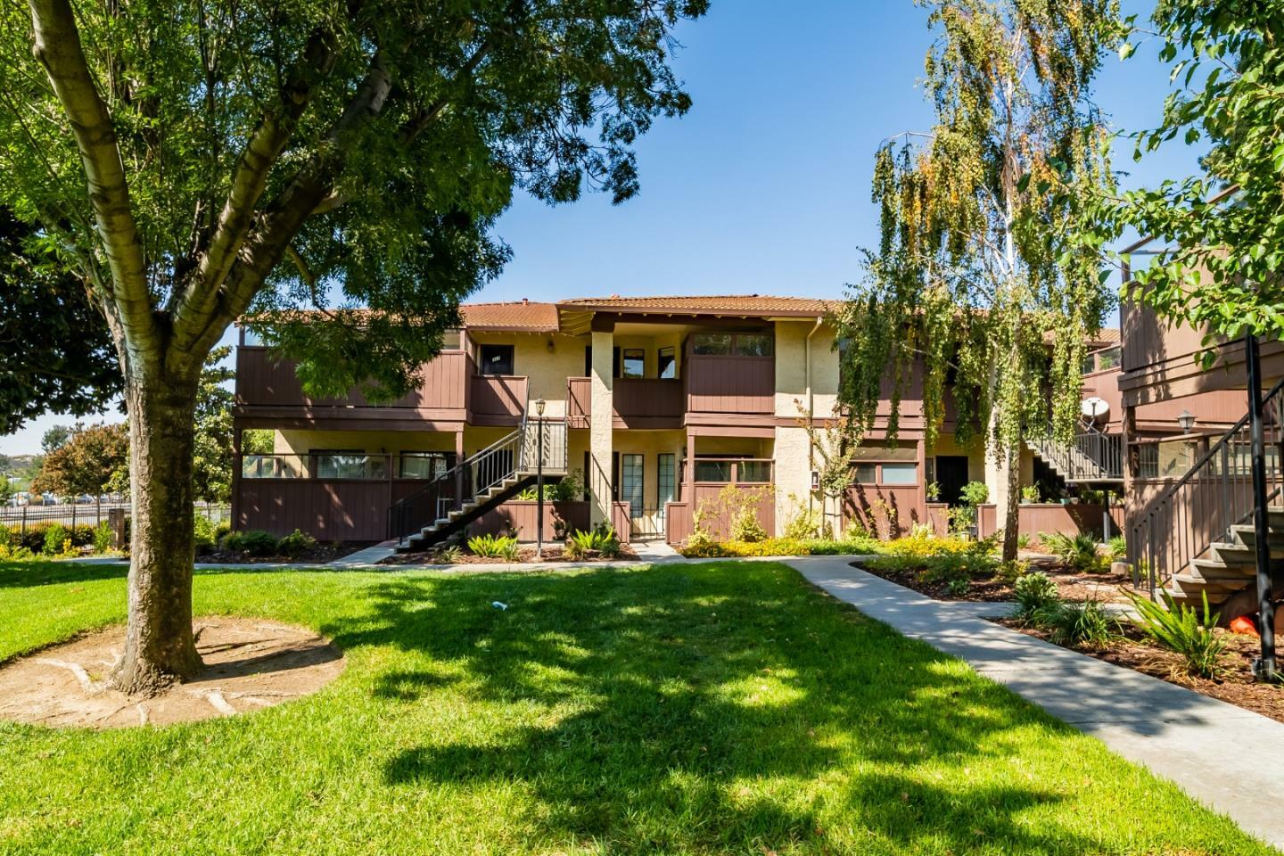 Property Photo:  331 Kenbrook Circle  CA 95111 