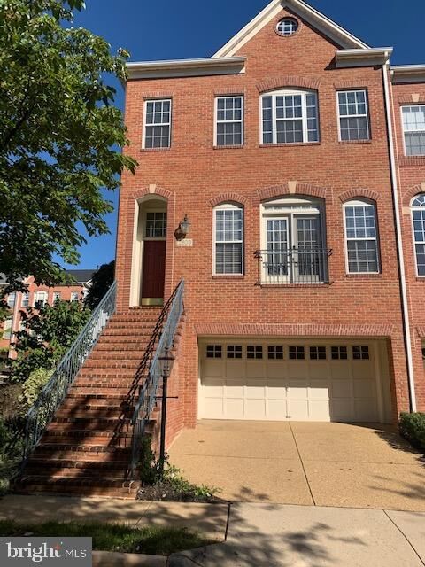 Property Photo:  2803 Laura Gae Circle  VA 22180 